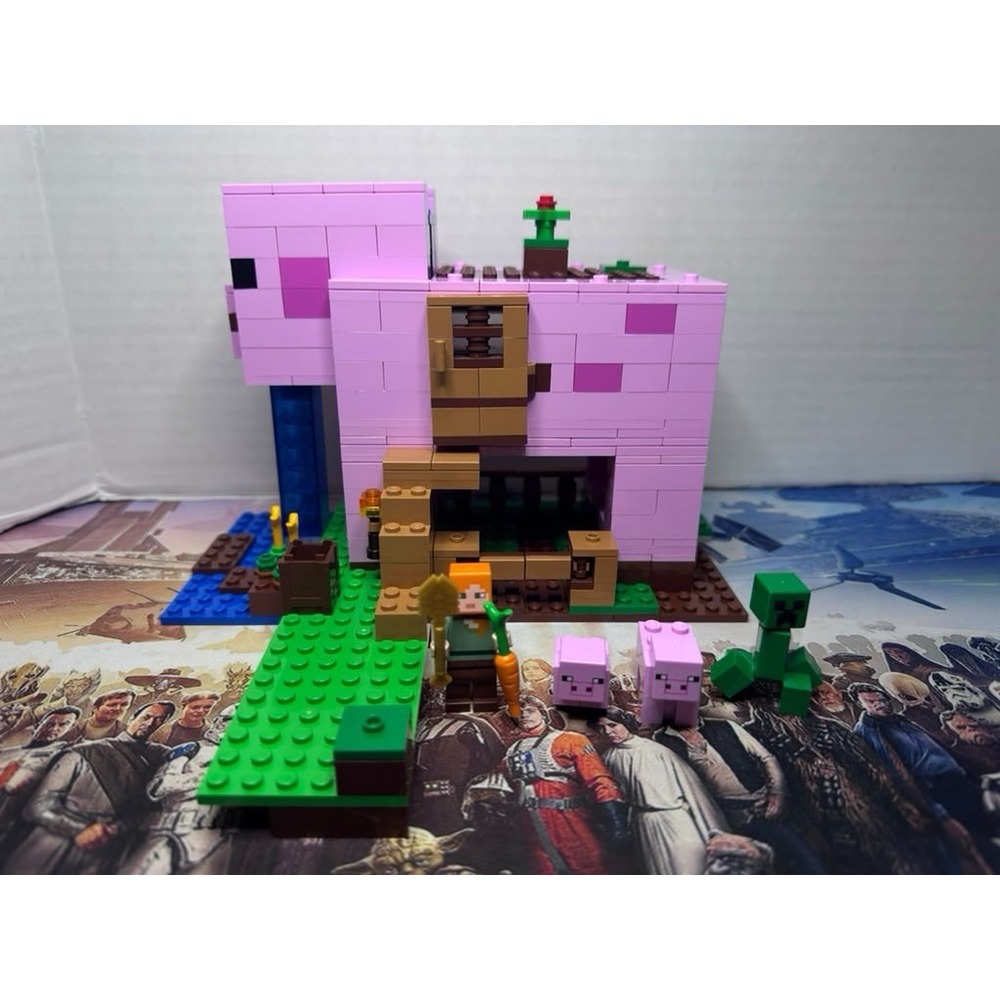 LEGO Minecraft: The Pig House 21170 100% Complete Set - NO Box Or Manual